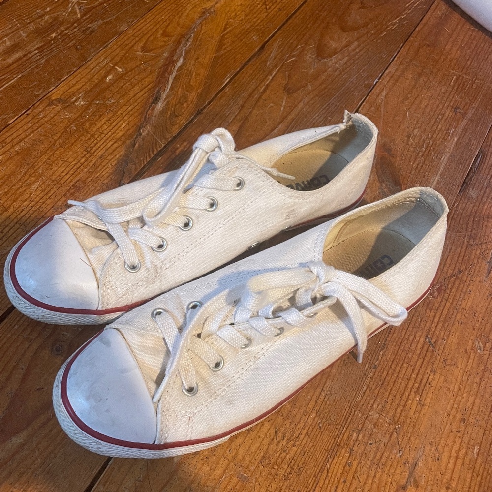 Converse low rise
